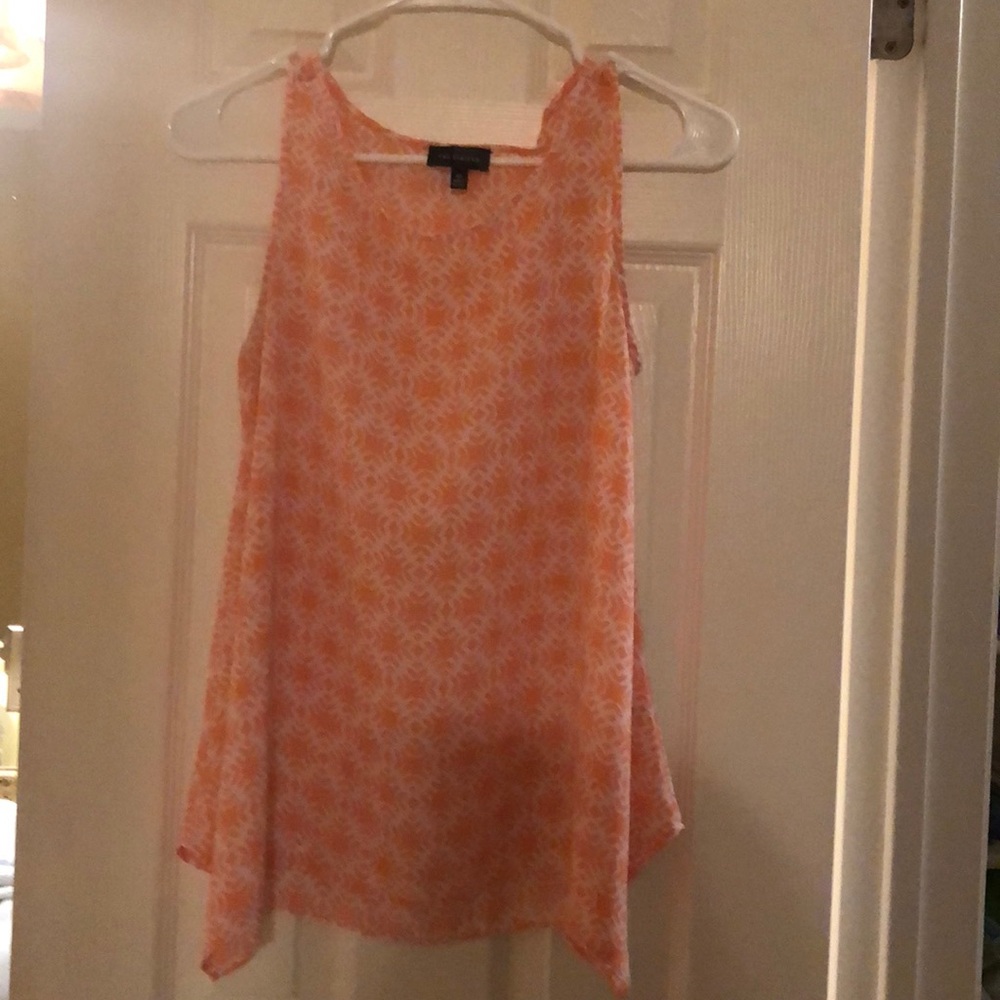 Sleeveless top